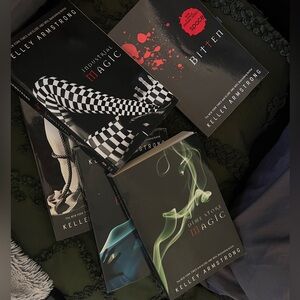 Kelley Armstrong Book Lot - 5 Books from the Series